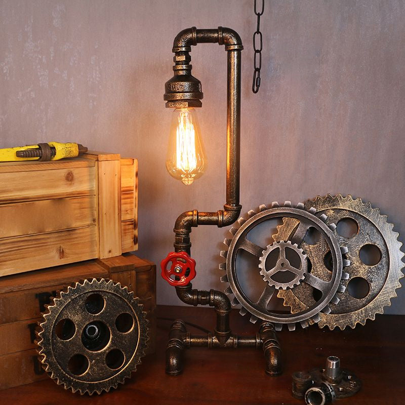 Mesa de bronce de metal con tubo de agua ligera creativa de estilo steampunk lámpara de noche de estilo steampunk