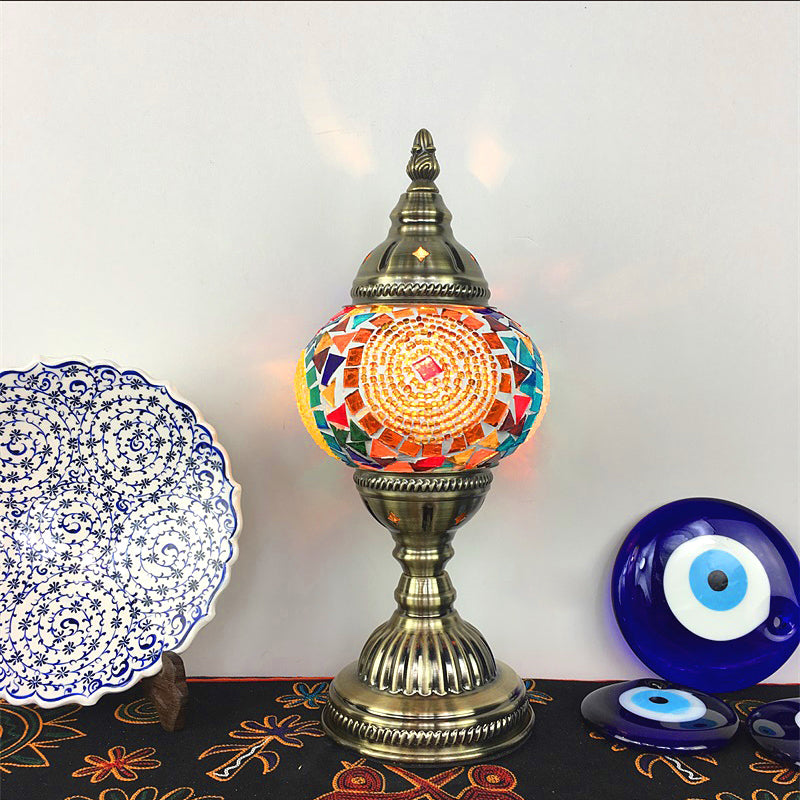 Kugelförmige Tischlampe Traditionelle blau/grün/fluoreszierende gelbe Glas 1 Glühbirnen Wohnzimmer -Aufgabenbeleuchtung