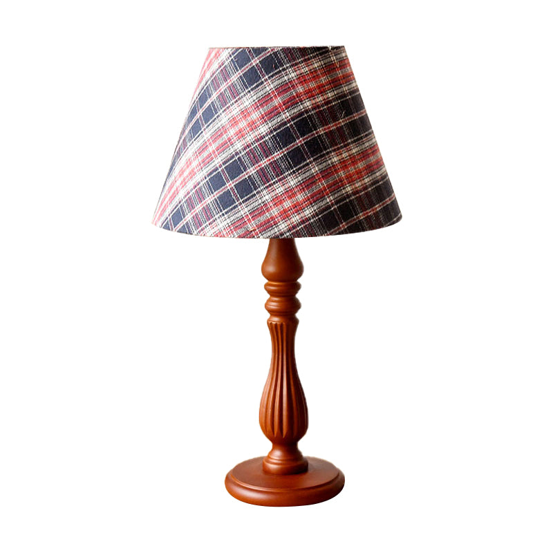 Rood/blauw/groen 1 lichte taakverlichting klassieke stof vat vorm nachttafellamp voor slaapkamer met houten basis