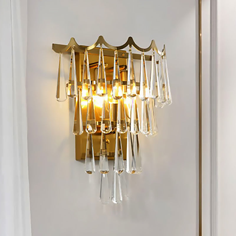 Metall geschichtete Wandbeleuchtung Moderne Style 2 Lichter Goldene Wandlampe mit klarem Kristall -Tränenschatten