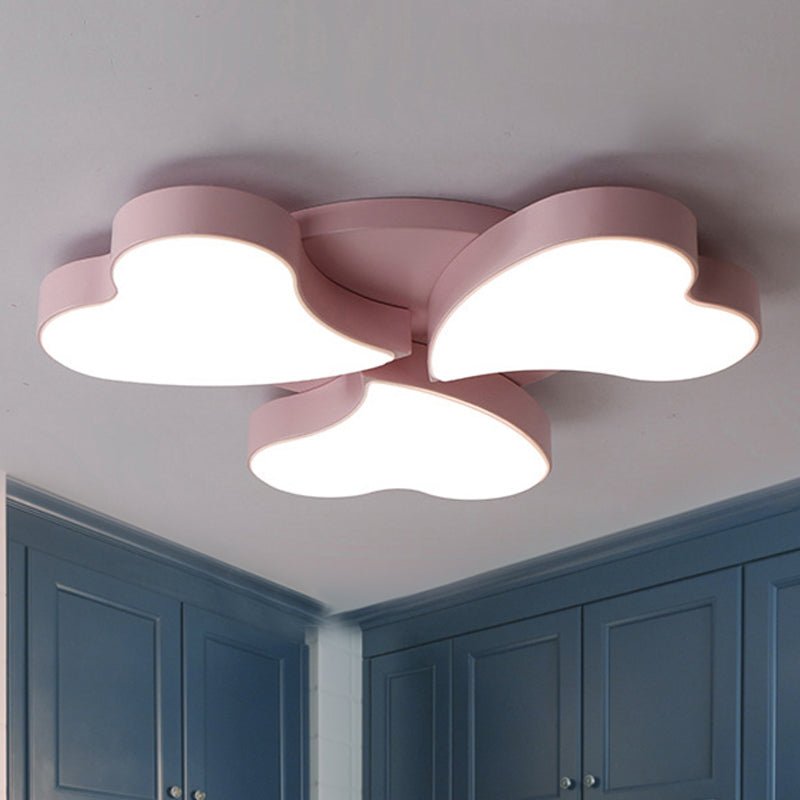 Plafonnier en forme de cœur en acrylique, plafonnier LED Art déco en blanc pour chambre à coucher