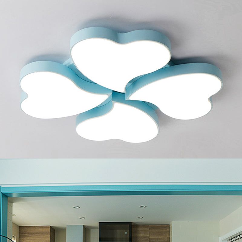 Plafonnier en forme de cœur en acrylique, plafonnier LED Art déco en blanc pour chambre à coucher