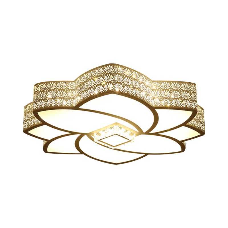 Moderne Blume Metall Flushmount Licht 23.5"/29.5" W LED weiße Deckenleuchte mit klarem Kristallakzent, warmes/weißes Licht