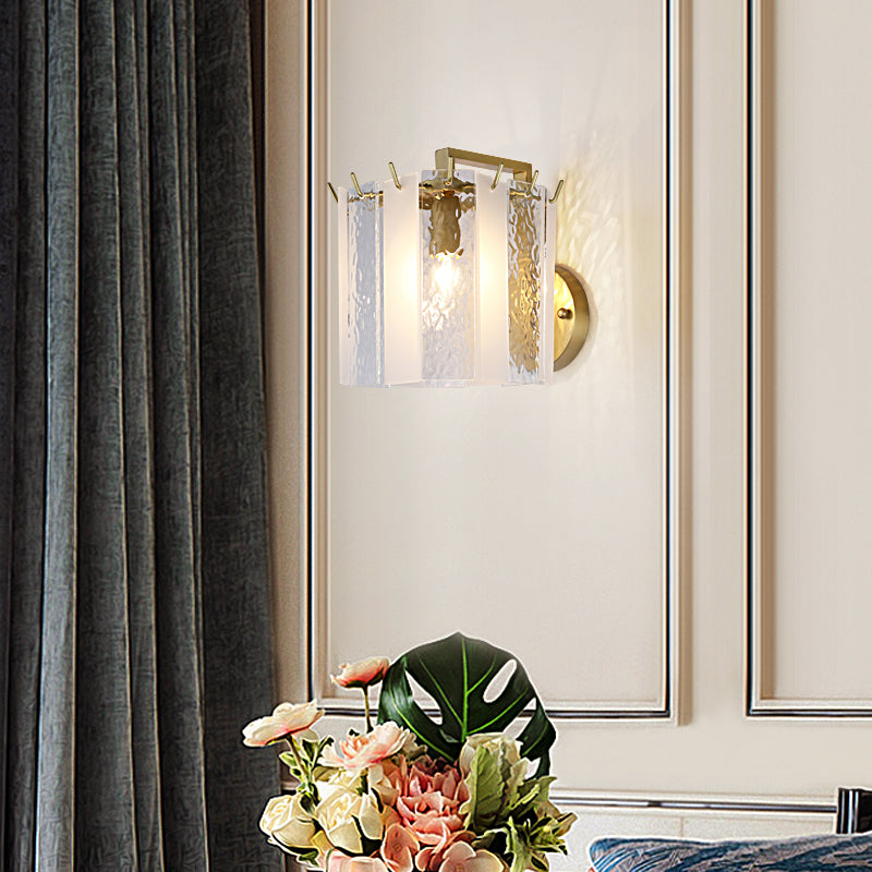 Luce di pancia con foglie di pantaloni da parete del tamburo e vetro d'acqua 1 lampada da parete in oro chiaro
