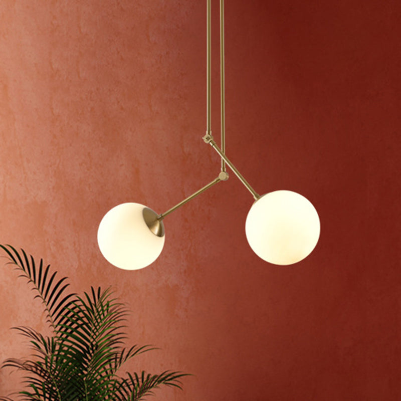 Milk Glass Orb Pendant Light Hauteur réglable Simple Chandelier en blanc et laiton pour le café