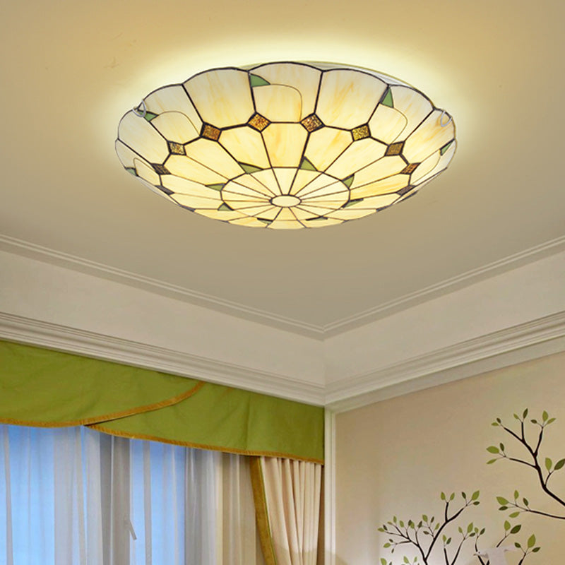 Lámpara de techo Tiffany con patrón de hojas, lámpara LED de montaje empotrado con pantalla de vitral Retro para dormitorio y sala de estar