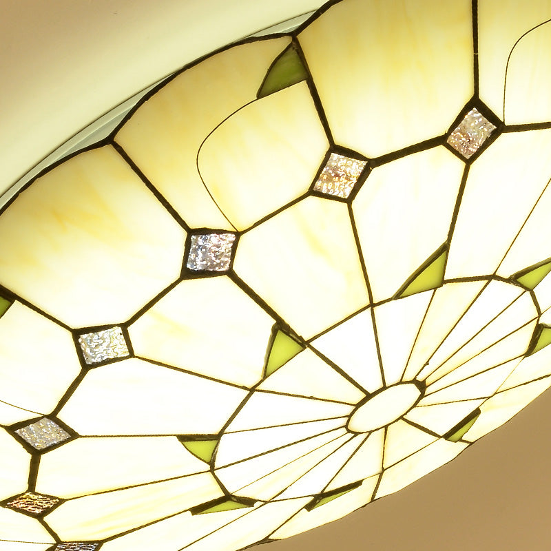 Lámpara de techo Tiffany con patrón de hojas, lámpara LED de montaje empotrado con pantalla de vitral Retro para dormitorio y sala de estar