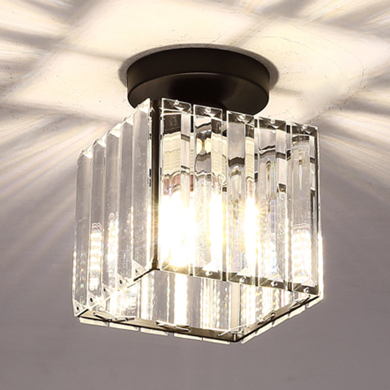 Moderne, schlichte Deckenleuchte mit klarem, gestreiftem Glasschirm, halbbündige Lampe für Schlafzimmer