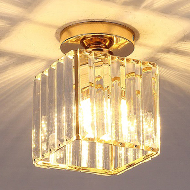 Moderne, schlichte Deckenleuchte mit klarem, gestreiftem Glasschirm, halbbündige Lampe für Schlafzimmer