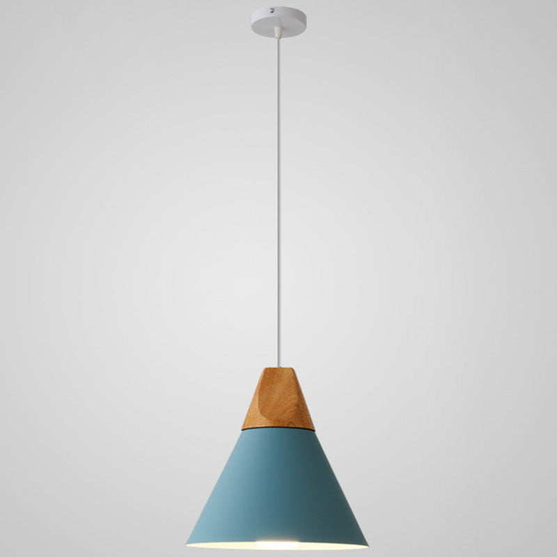 Metal Tapered Hanging Light Nordic Style 1 Light Restaurant Ceiling Pendant Lamp with Wooden Top
