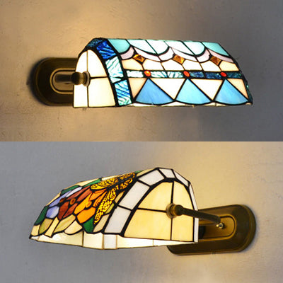 Banker Wall Light Retro Style Stained Glass 1 Light Wall Mount Fixture in Beige/Blue for Bedside