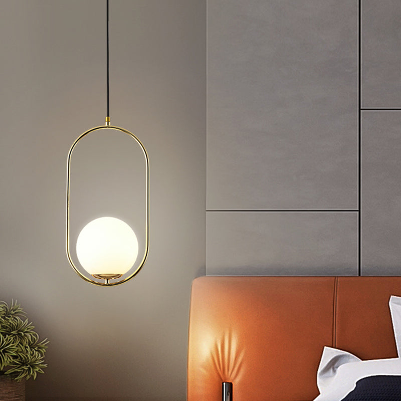 Mitte des Jahrhunderts Design Globe Hanging Lampe Weißglas Schatten Anhänger Licht mit Metallring