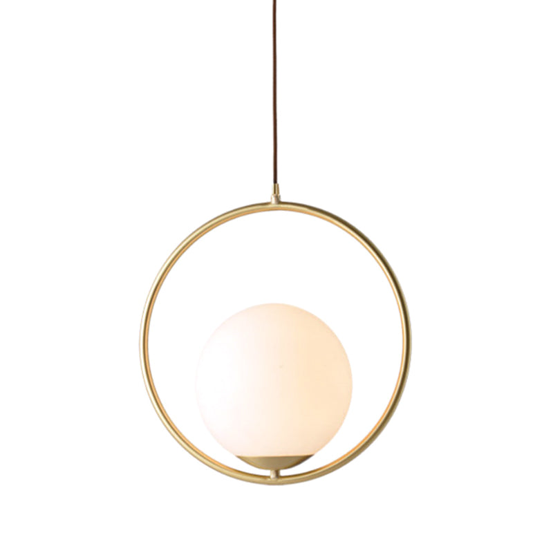 Mitte des Jahrhunderts Design Globe Hanging Lampe Weißglas Schatten Anhänger Licht mit Metallring