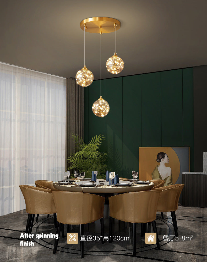 Lámpara de suspensión global de acabado de latón Nordic Amber Glass Led Starry Pends Lighting for Bedroom
