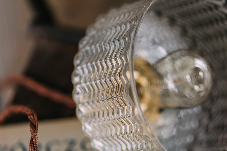 Fish-bone Texture Glass Hanging Light Brass Drum Shade Pendant Lamp for Bedroom Dining Room