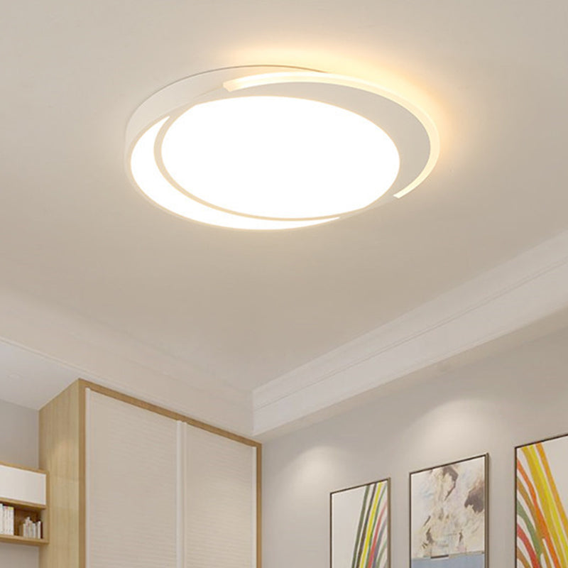 Circle Acrylic Flush Mounted Ceiling Light Minimalistic LED White Flushmount Ceiling Lamp