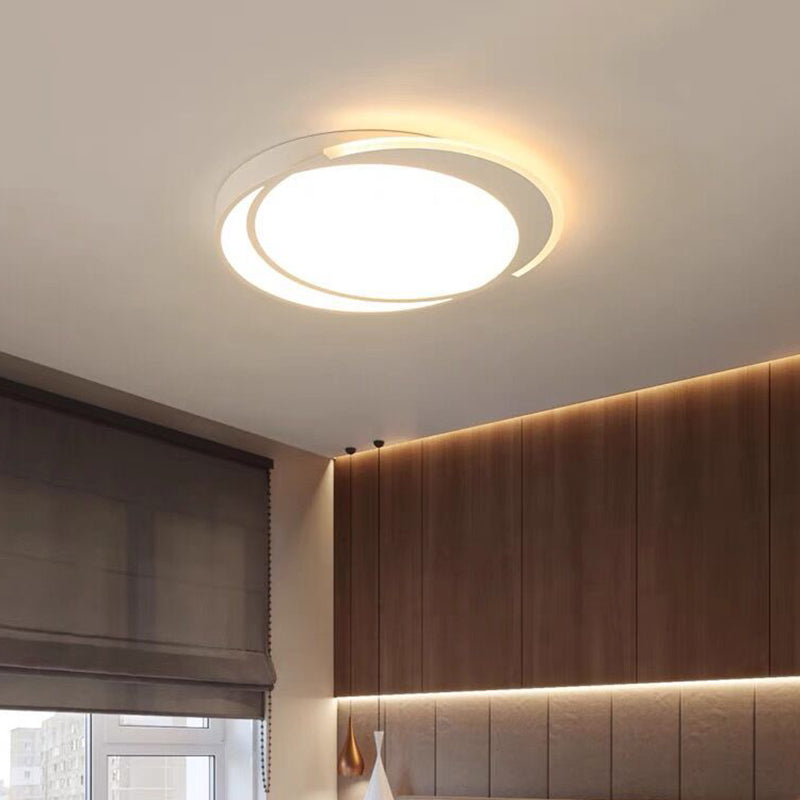 Circle Acrylic Flush Mounted Ceiling Light Minimalistic LED White Flushmount Ceiling Lamp