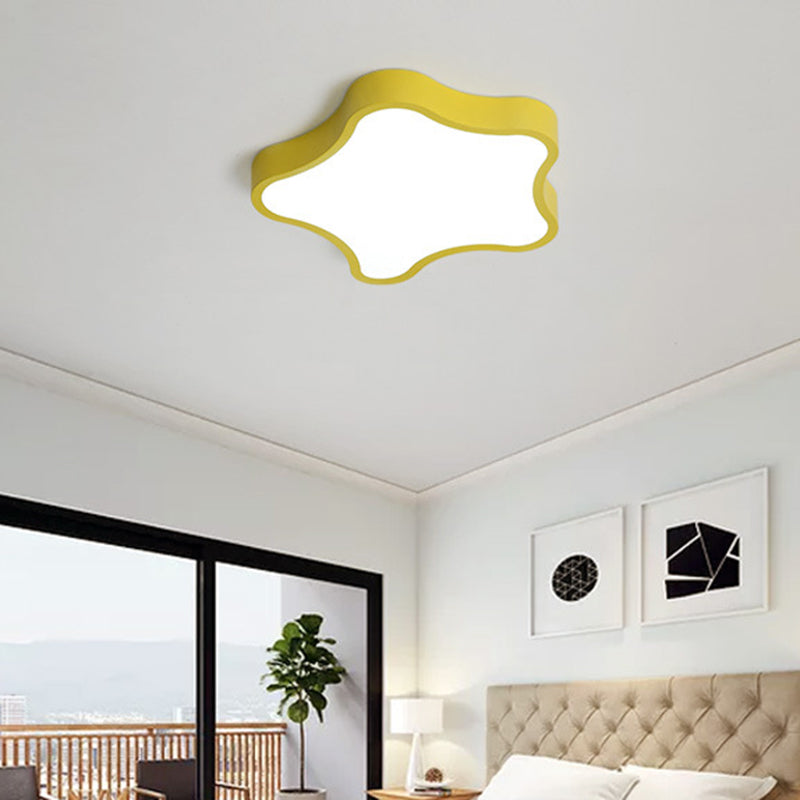 Star Shape Flushmount Light Minimalism Acrylic LED Bedroom Flush Mount Ceiling Lighting Fixture