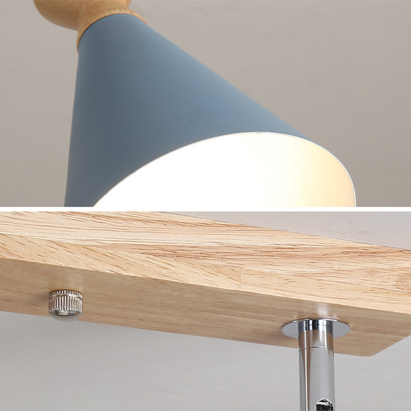 Woonkamer plafondmontage verlichtingsarmatuur modern beige dicht bij plafondverlichting met kegel metalen schaduw