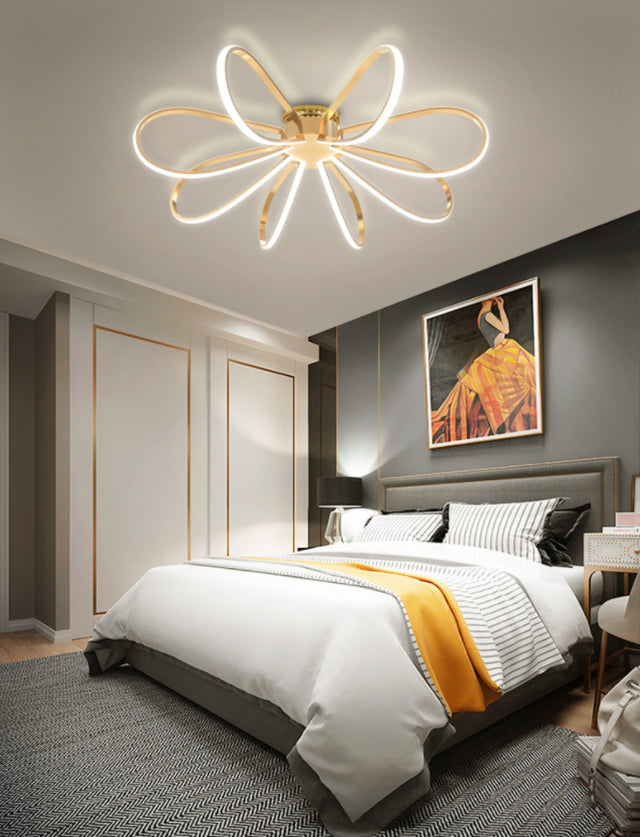 Petal Acrylic Flush Mount Ceiling Light Modern LED Gold Flush Ceiling Light Fixture