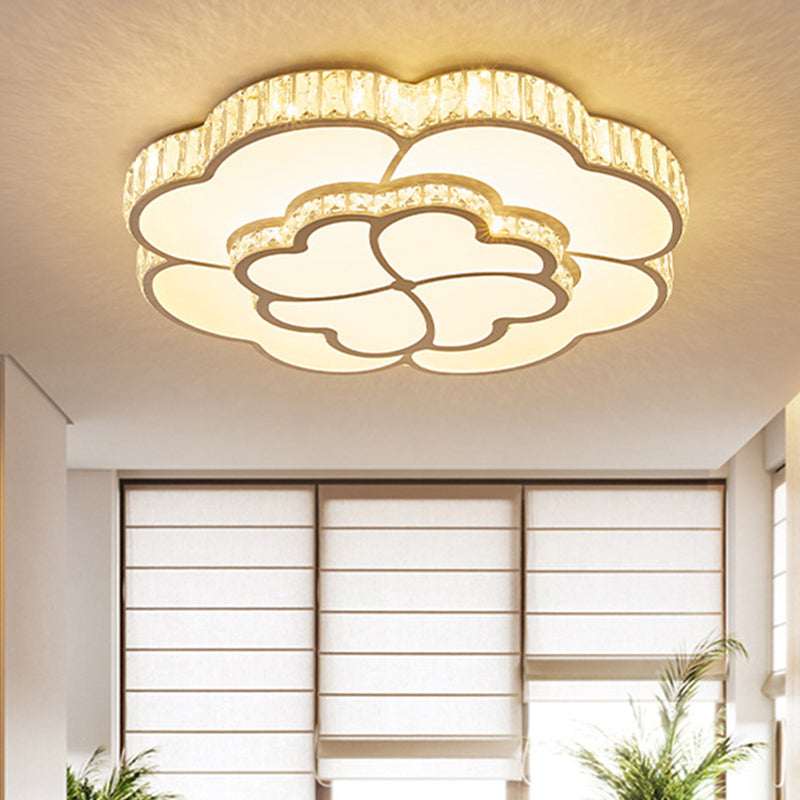19.5"/23.5“/31.5“ W LED Flush Ceiling Light Modern Petal Crystal Flush Mount Lighting in White for Bedroom