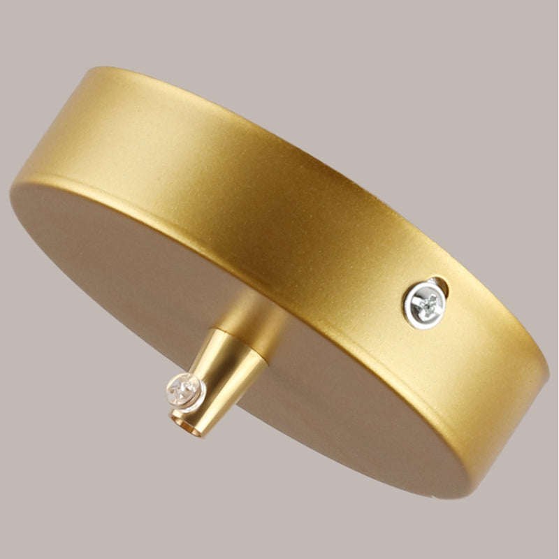 Pendre en bois de style moderne avec une lampe de suspension de bulbe simple à cage en métal doré pour le café