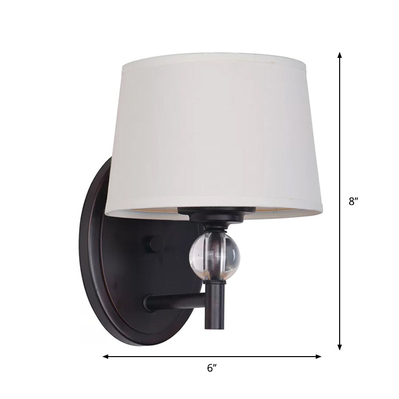 Kegelschattenmaterial Wandleuchter leichter moderner Stil 1 helle weiße Wandmontagelampe mit klarem Kristallkugel -Deco