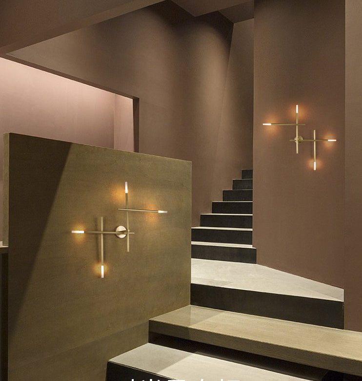 Modern Simplicity Wall Mounted Light Creative Crisscross in Gold Finish Sconce Light for Bedroom