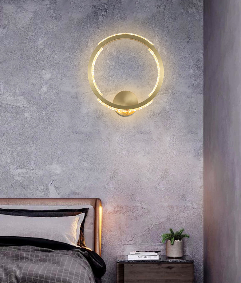 Fashion Circle Metal Wall Sconce Light Ambient Light Sconce Light in Gold Finish