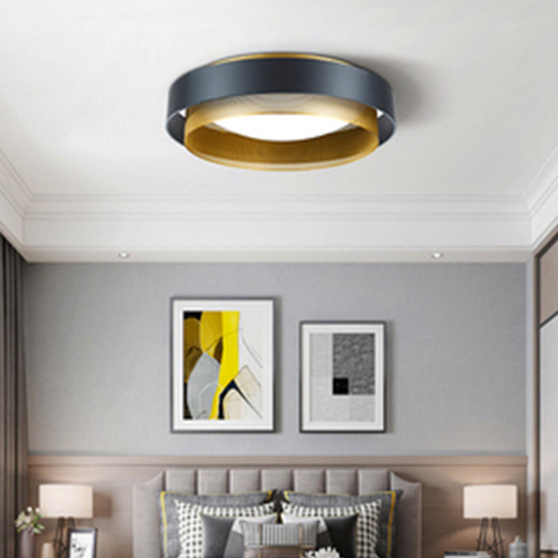 Minimalist Circular LED Flush Mount Metal Bedroom Ceiling Mount Light with Domed Diffuser and Mesh Screen