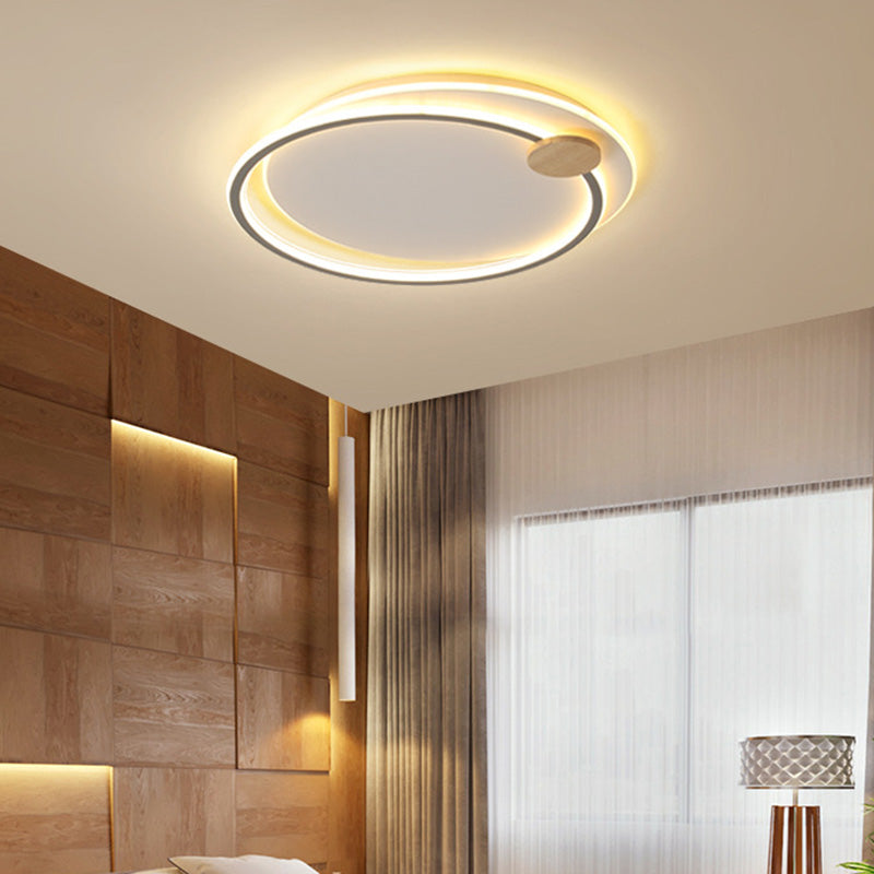 Circle Metal Flush Mount Ceiling Light Fixture Simple LED Close to Ceiling Lighting