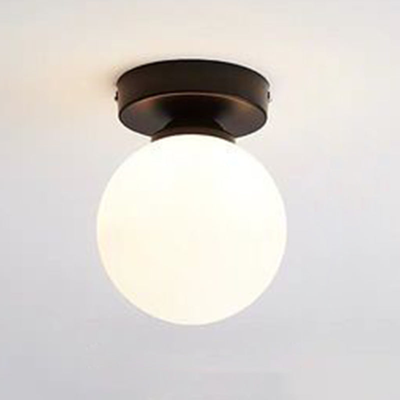 Foyer-inbouwverlichting met één lamp Minimalistische plafondlamp met bolvormige glazen kap
