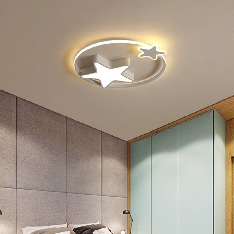 Minimalist Star Ceiling Flush Light Metal Childrens Bedroom LED Flush Mount in Fernbedienung Stepless Dimming