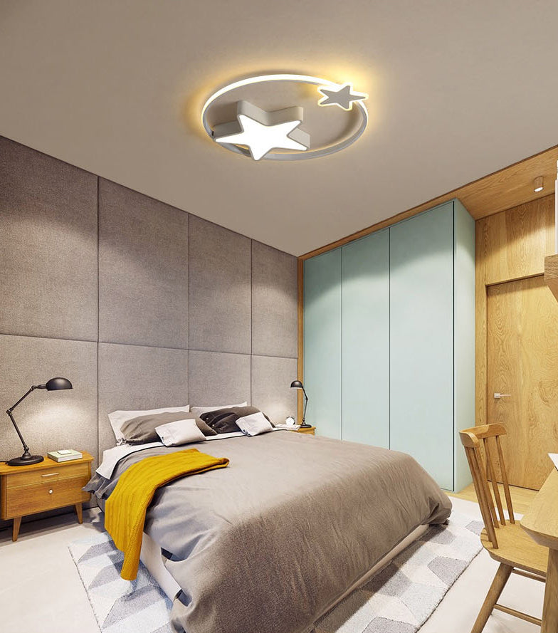 Minimalist Star Ceiling Flush Light Metal Childrens Bedroom LED Flush Mount in Fernbedienung Stepless Dimming