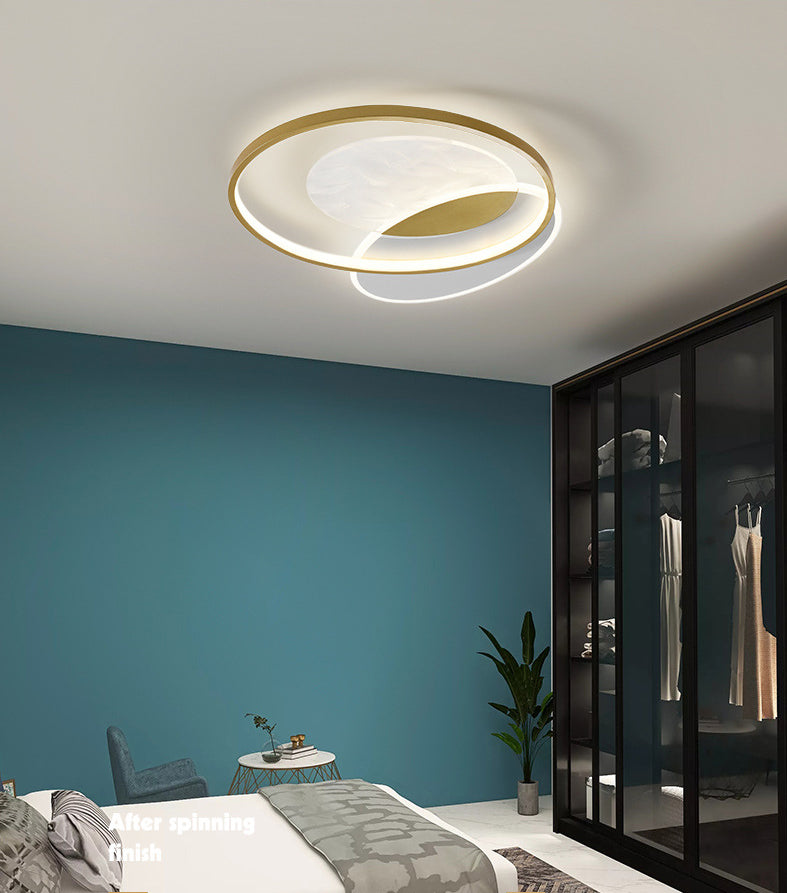 Geometric Shaped LED Flush Lamp Simplicity Acrylic Living Room Ceiling Light in Gold