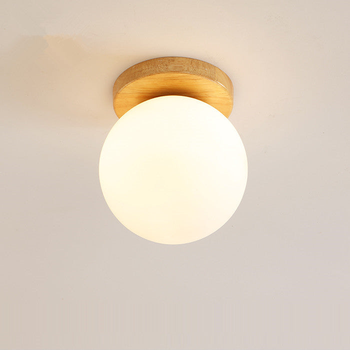 Zeitgenössische Minimalismus-Mini-Deckenleuchte aus Holz mit Einzellicht, Milchglas, Kugelschirm, Unterputzlampe für Flur, Gang