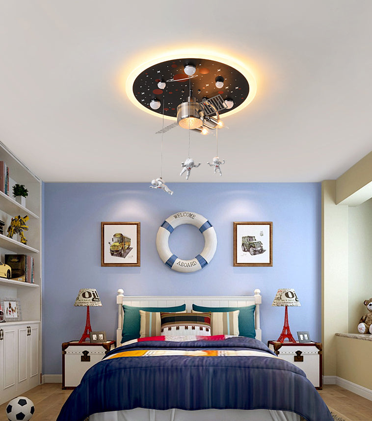 Metal Spacecraft Ceiling Light Cartoon Astronauts LED Pendulum Lighting Fixture for Children Room