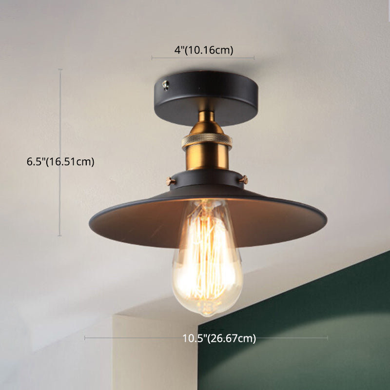 Lampada da soffitto industriale in metallo leggero con bordi smerigliati 1