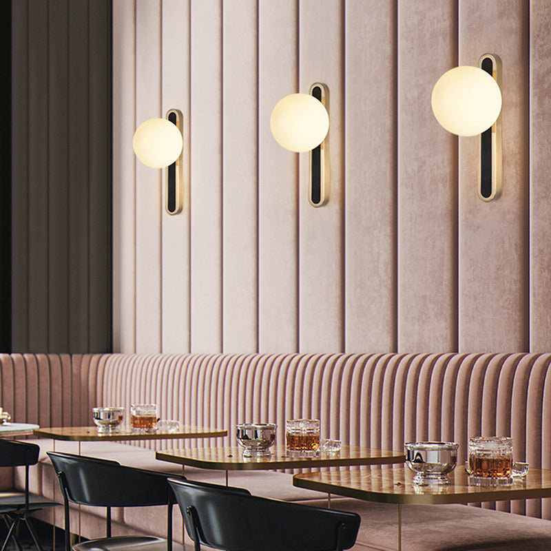 1 lampe à balle à balle en verre clair