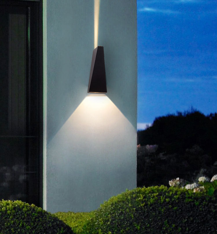 Irregular Shape LED Wall Light Fixture Up and Down Light Sconce Light for Corridor