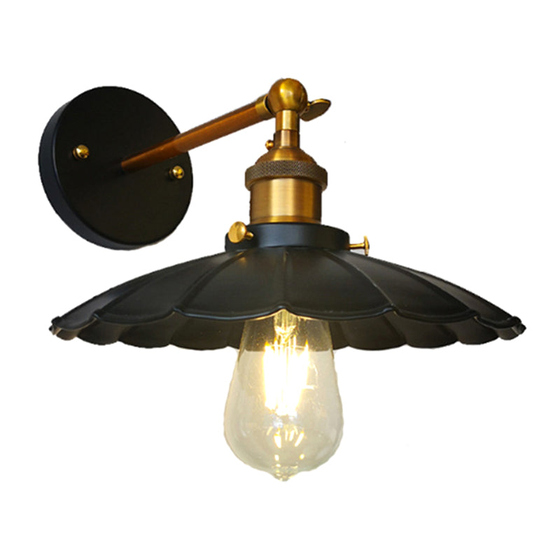 American Vintage Style Wall Sconce Metal Arm 1 Light Wall Light in Scalloped Shade