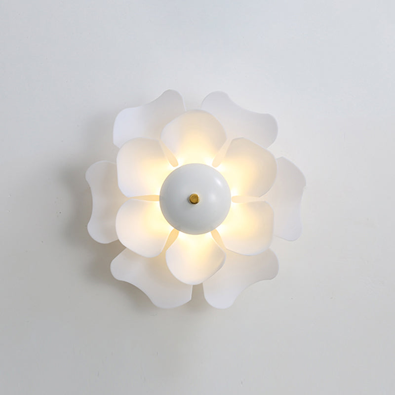 Nordic Style Flower Shape Wall Lamp Indoor Fashion Decoration Wall Sconce with Acrylic Shade