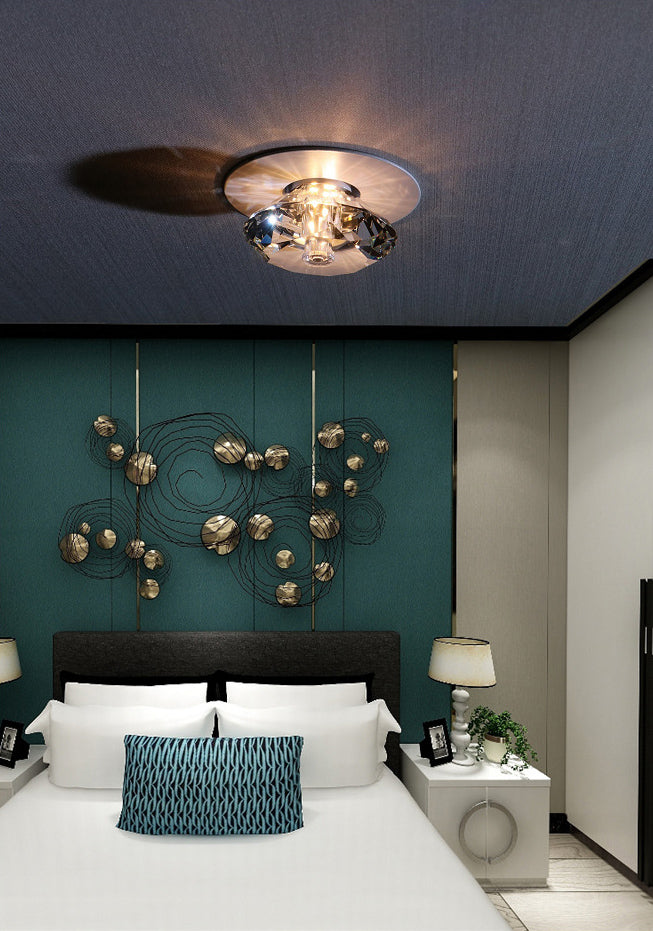 Moderne, schlichte Kristall-Deckenleuchte, rautenförmige Mini-Unterputzleuchte mit Metallbaldachin für Flur, Gang