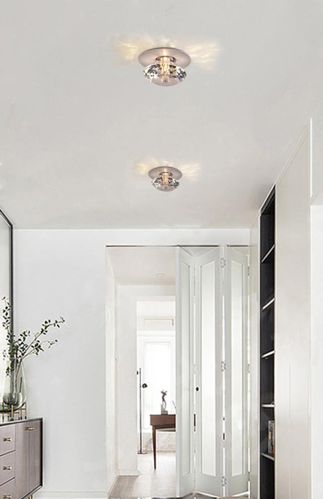 Moderne, schlichte Kristall-Deckenleuchte, rautenförmige Mini-Unterputzleuchte mit Metallbaldachin für Flur, Gang