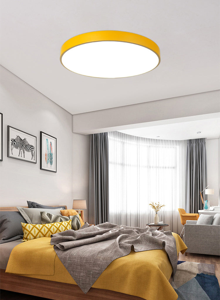 Nordic Style Metal Flush Mount Ceiling Lamp Round Shape LED Flush Mount Lighting for Bedroom