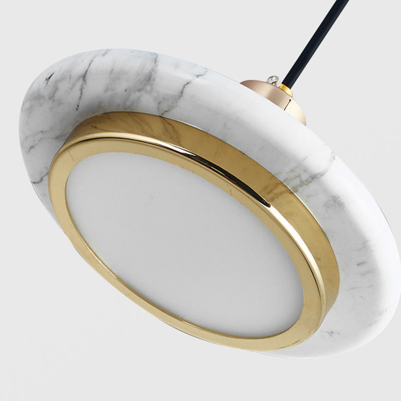 Kappengeformte Marmorhängeblocke Leuchte minimalistische LED -Anhängerbeleuchtung für das Restaurant