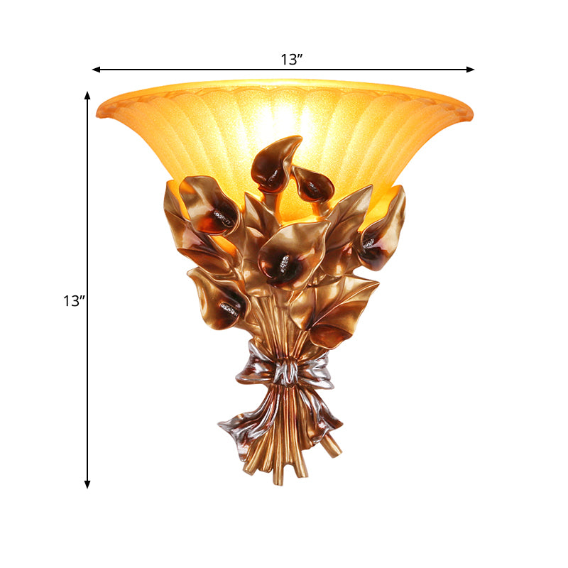 Sandblasted Glass Flared Wall Light Vintage Style 1 Bulb Golden Sconce Light Fixture