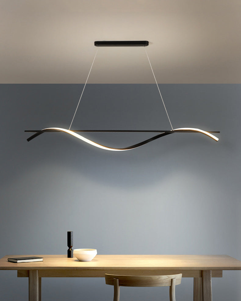 Minimalisme moderne Black Linear Island Pending Lighting LED Metal Island Island Light pour table à manger