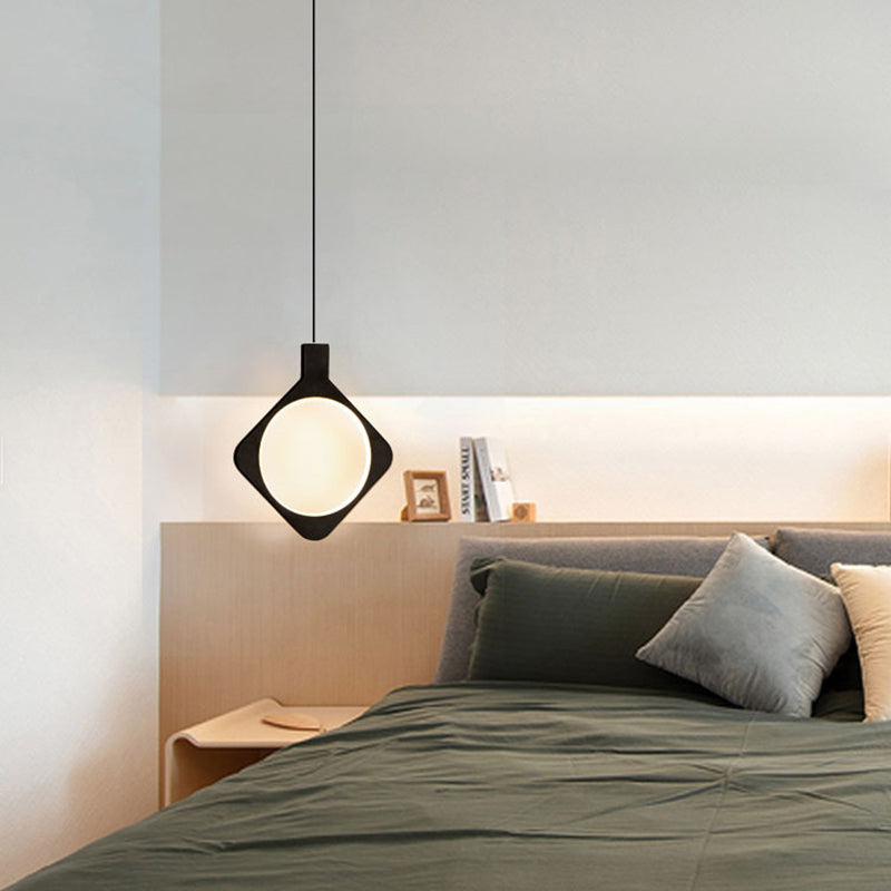 Lámpara colgante de LED de forma geométrica negra Lámpara de colgación de metal minimalista moderna para sala de estar