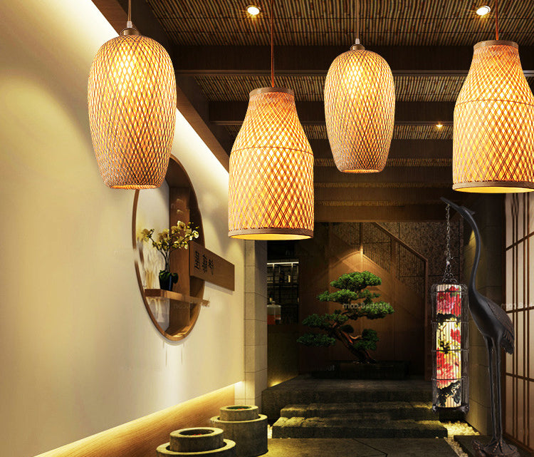 Beige handgearbeitet